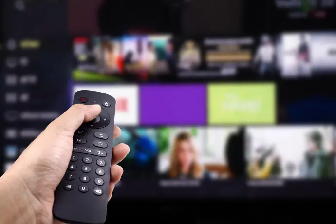 Controles para TV, aire acondicionado y Roku
